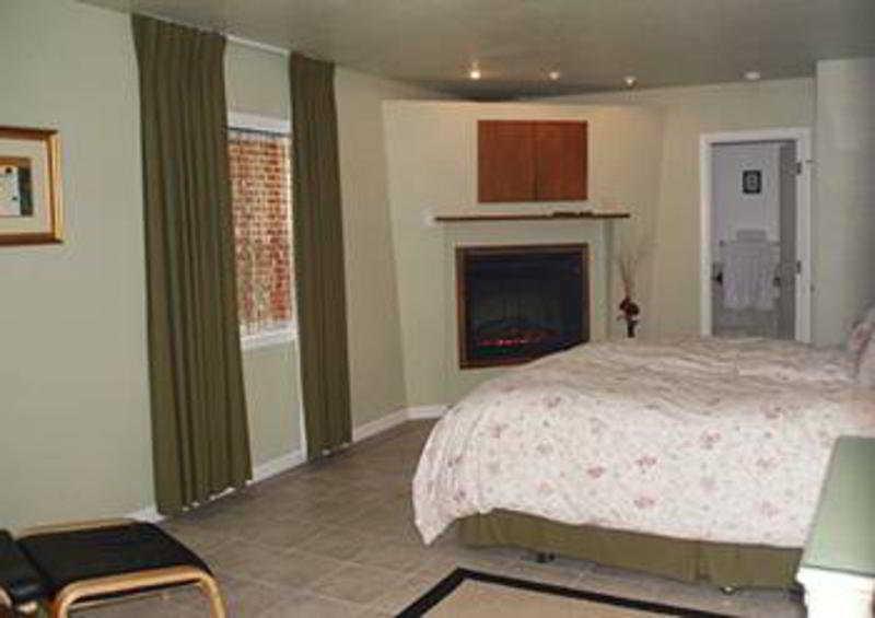 Anton Inn Pacific Grove Oda fotoğraf